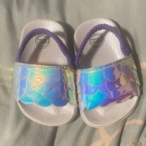 Wonder Nation Kids Holographic Scaled Sandals